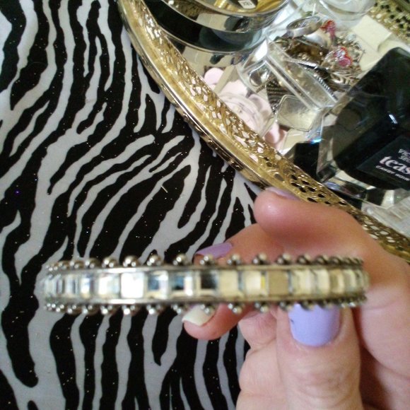 Sparkly Brighton Bracelet - Picture 2 of 4